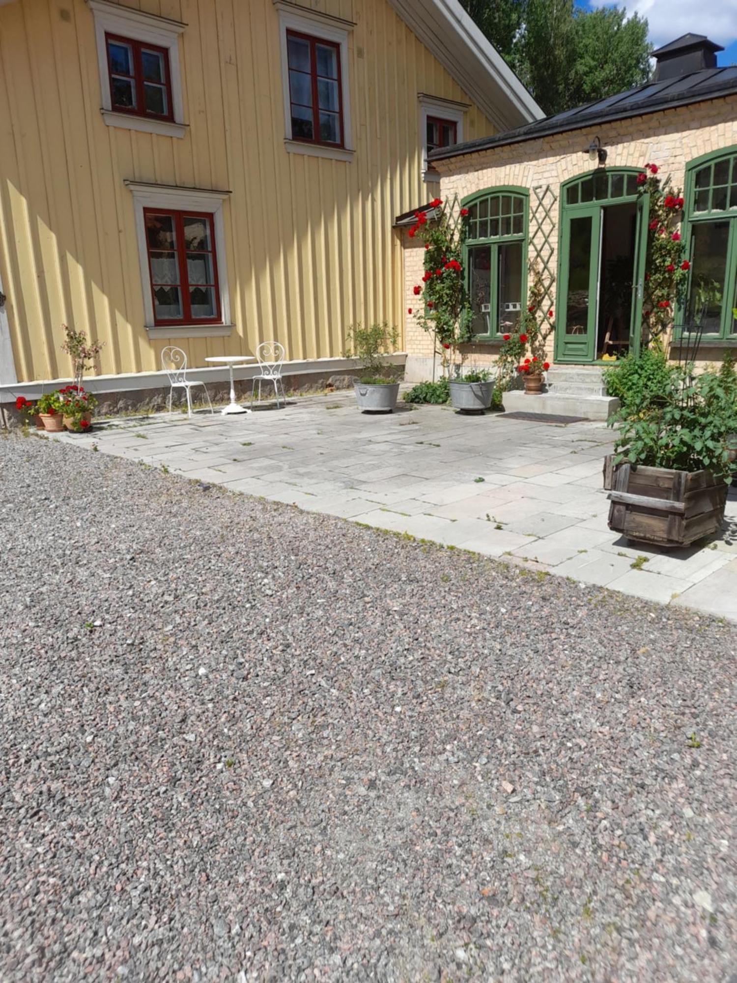 Aengbacka Bed & Breakfast Rejmyre Exterior photo
